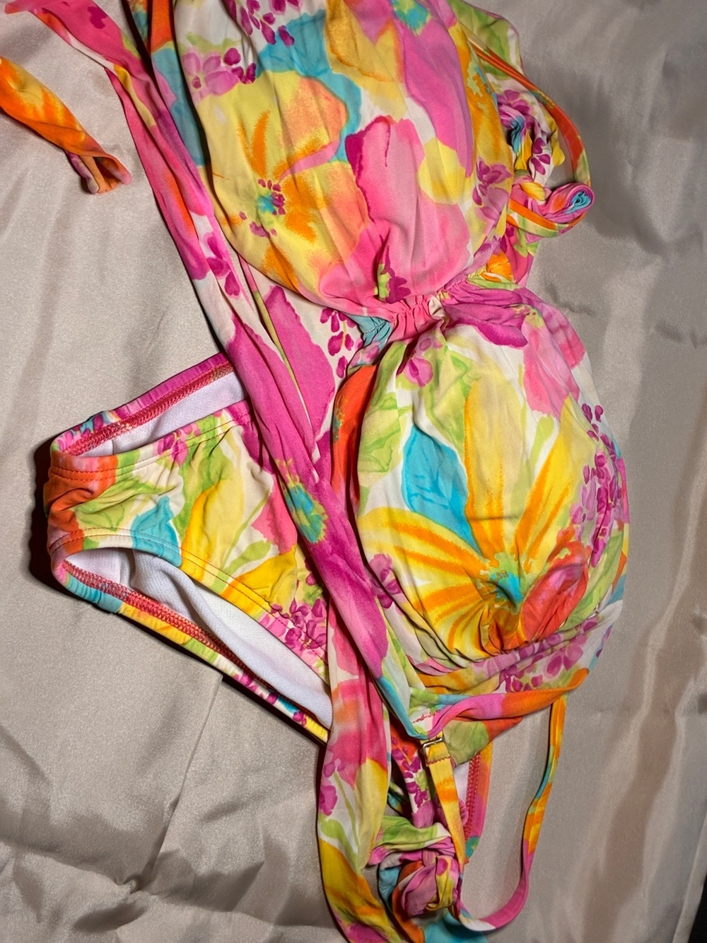 2bamboo Pink Yellow Orange Floral Ruched Tie-Halter Bikini - Picture 7 of 7